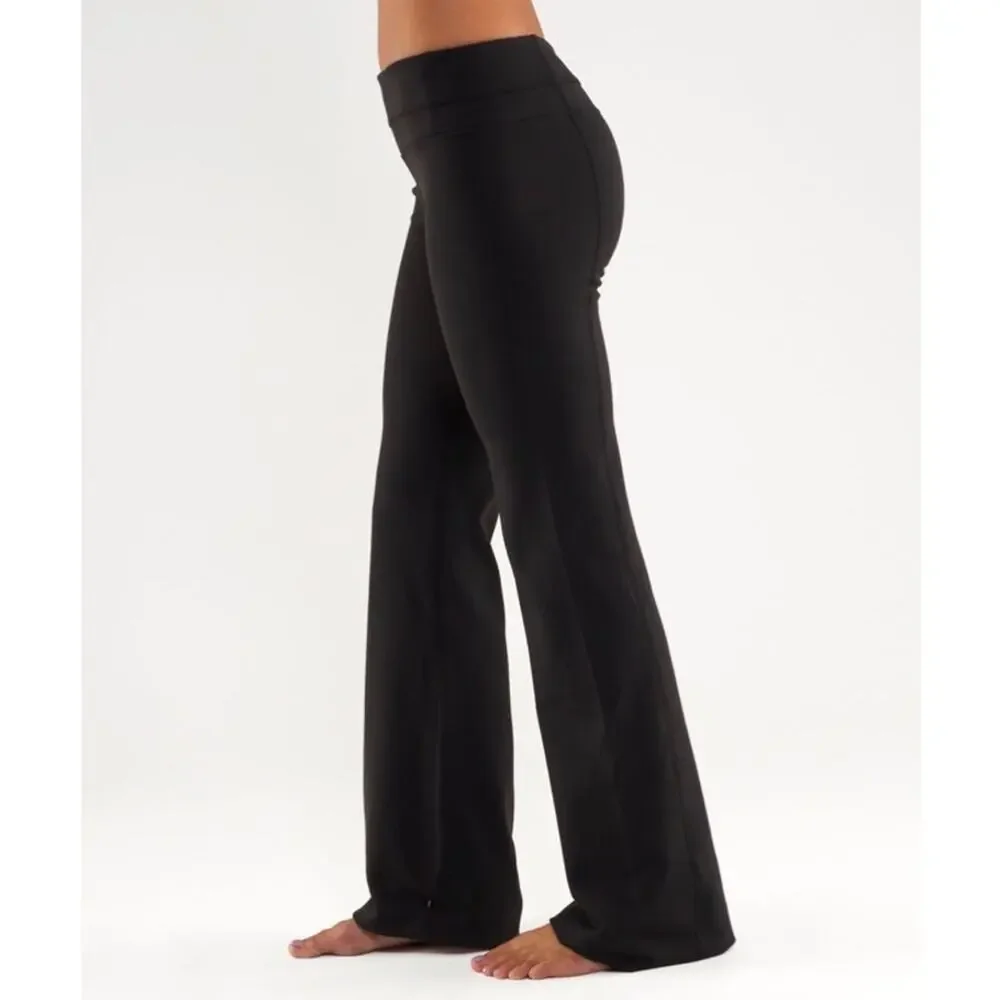 Lululemon Groove Pant Tall Size 6 Black Flare Yoga Pants W5604T 31” Inseam